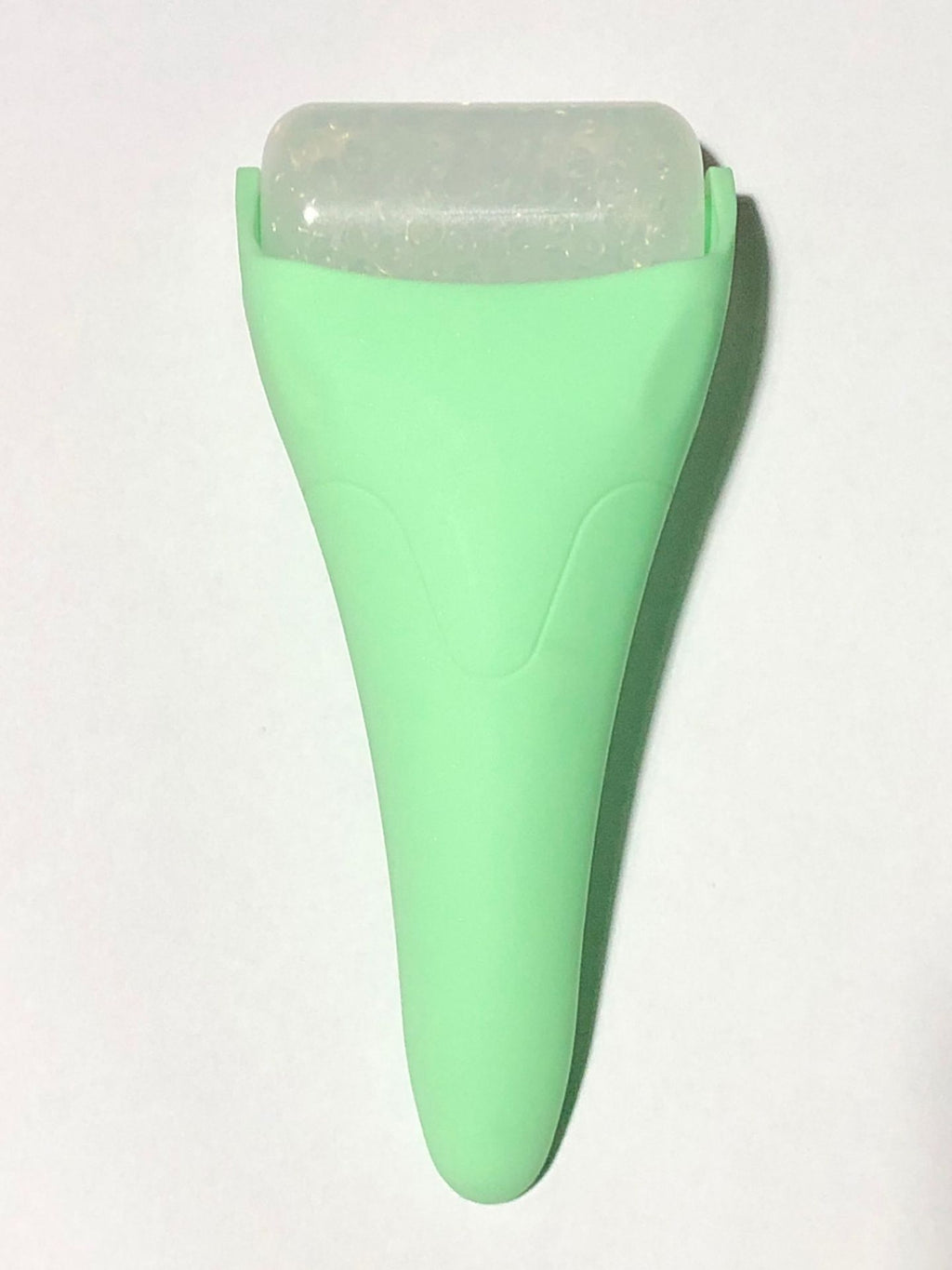 Smooth, Depuff, Glow – Your Daily Ice Roller