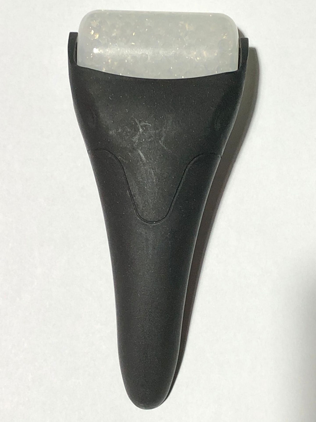 Smooth, Depuff, Glow – Your Daily Ice Roller