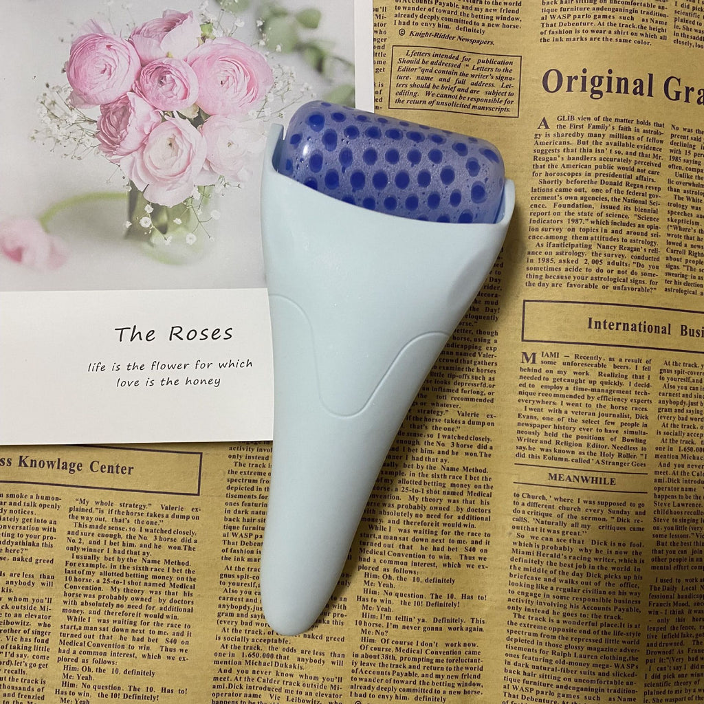 Smooth, Depuff, Glow – Your Daily Ice Roller