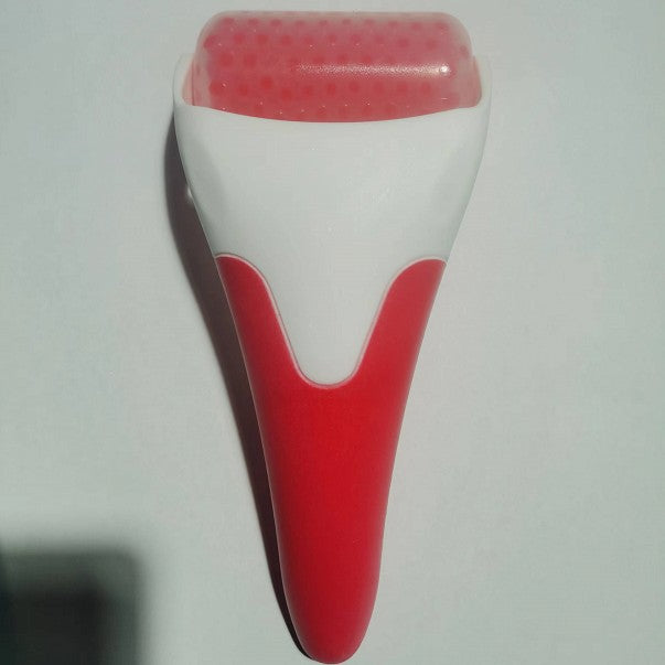 Smooth, Depuff, Glow – Your Daily Ice Roller